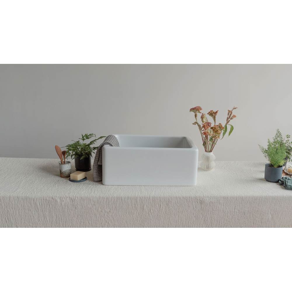 Chambord 24'' Royan Farmhouse Apron Front Single-bowl Fireclay Kitchen Sink with Center Drain